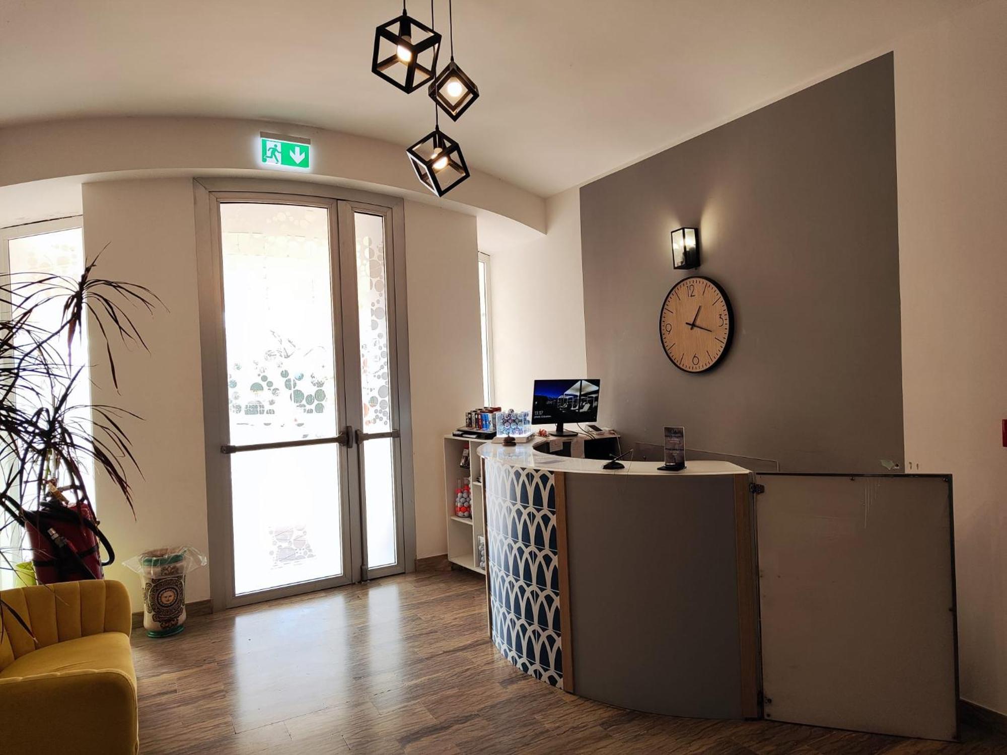 Hotel Quadrifoglio Pontecagnano Eksteriør bilde